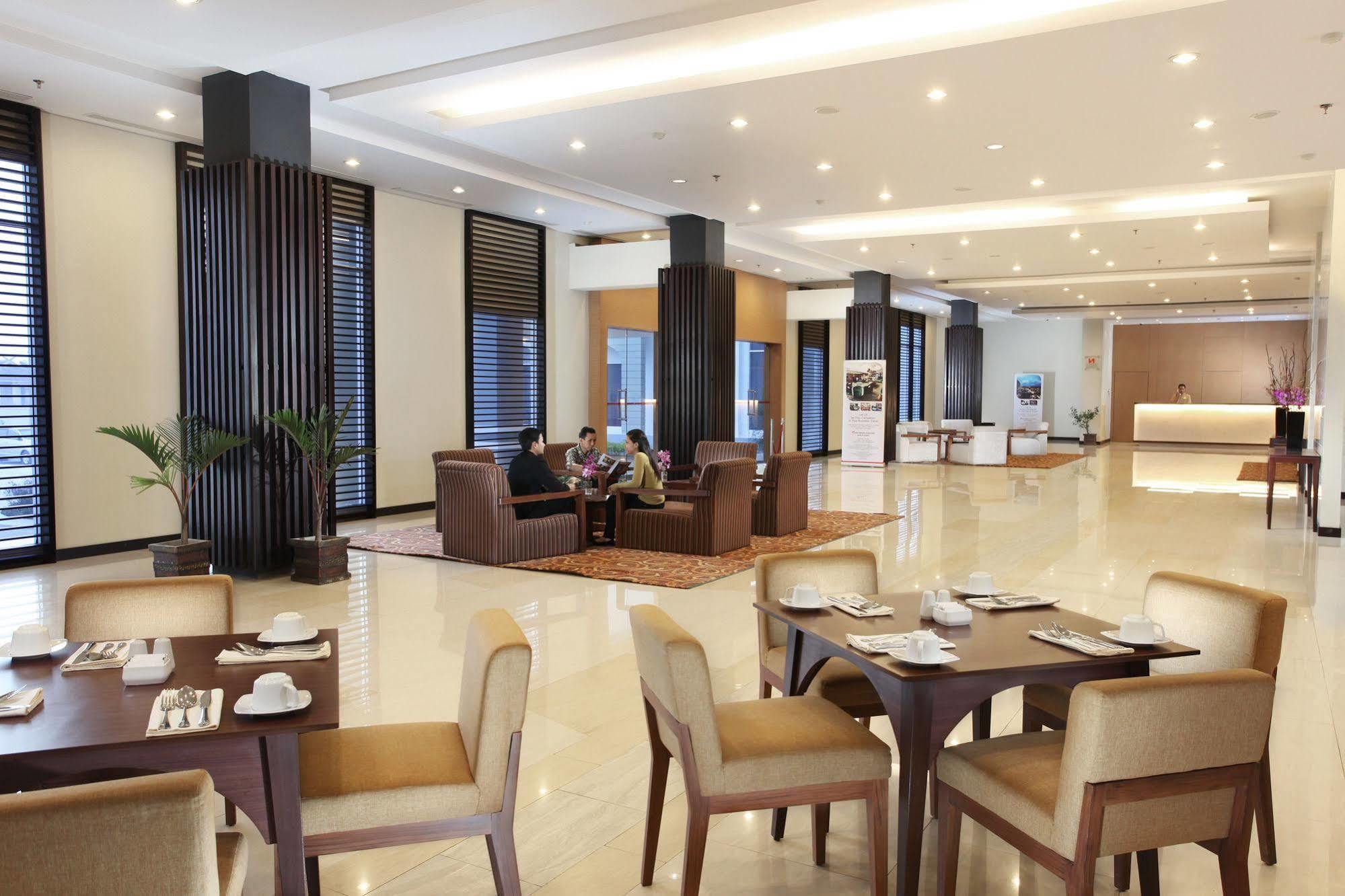 Swiss-Belinn Pangkalanbuun Extérieur photo