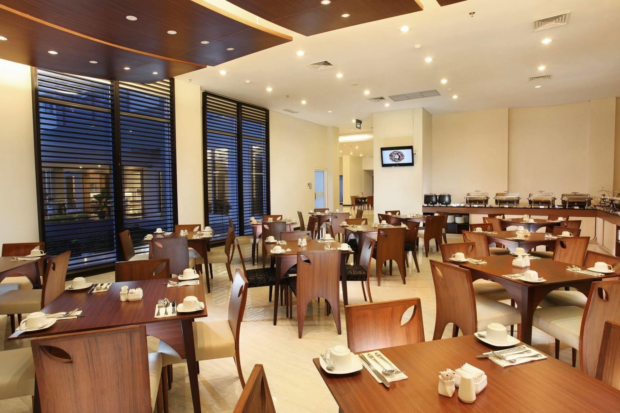 Swiss-Belinn Pangkalanbuun Extérieur photo